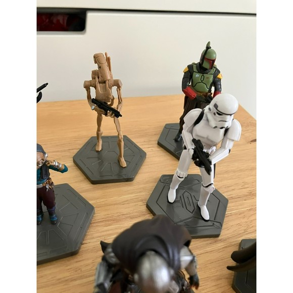 Disney Star Wars Play Figures Mandalorian Boba Fett Skywalker Moff Gideon Lot 9 - Picture 6 of 6